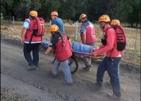 Debieron rescatar a una mujer que sufrió una fuerte caía en el sendero al Bosque de Arrayanes