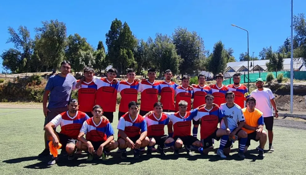 Calafate imparable en la "A", por la "B" un empate que deja muy cerrada la definición