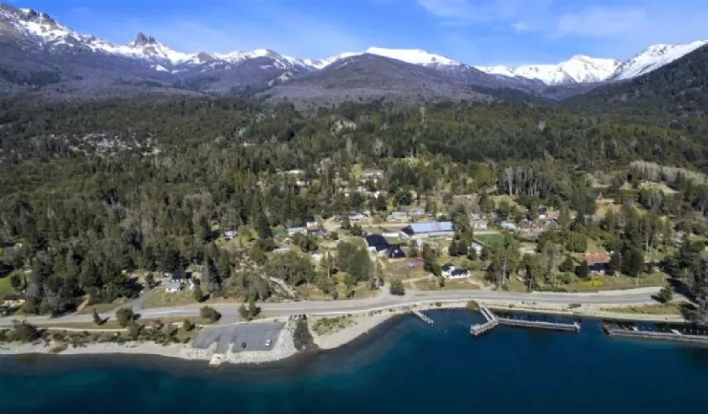 Preocupación en Villa Traful por la aparición de seis focos de incendio en el camino al basurero